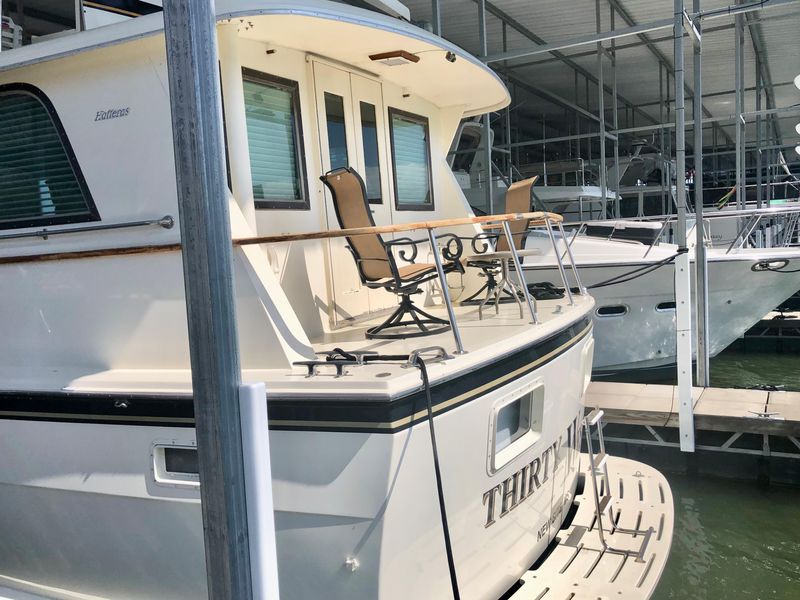 1985 Hatteras 53 Extended Deckhouse Motor Yacht