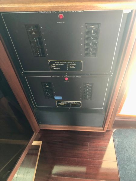 1985 Hatteras 53 Extended Deckhouse Motor Yacht