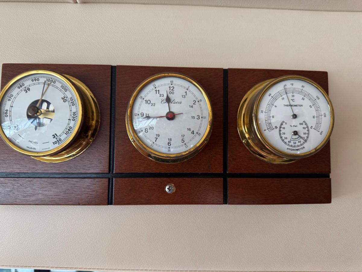 2005 Meridian 49 