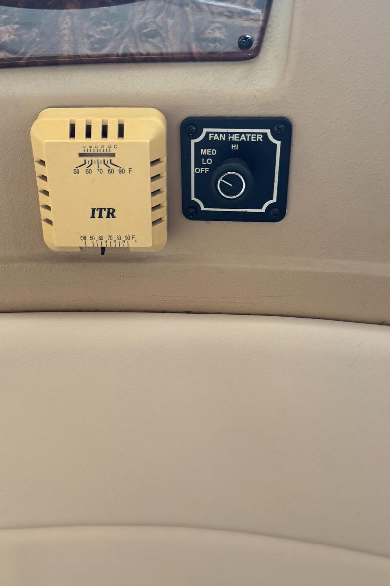 2005 Meridian 49 