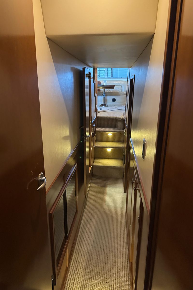 2005 Meridian 49 