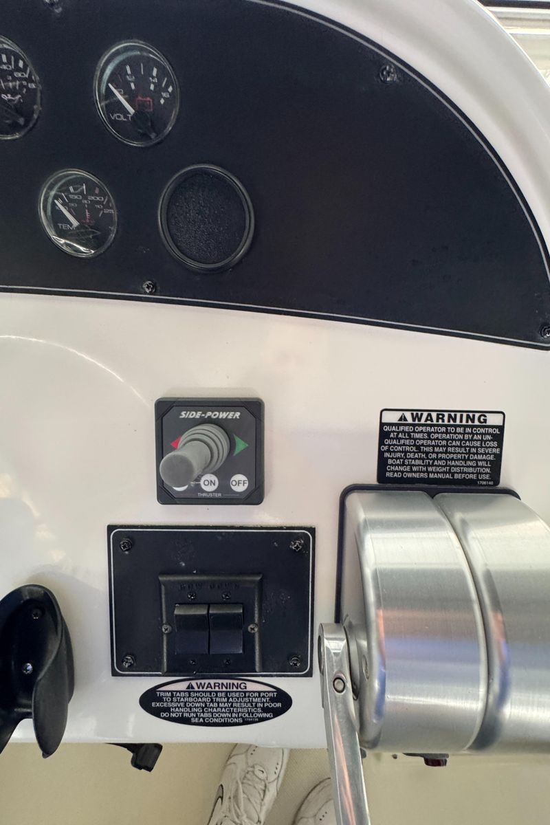 2005 Meridian 49 