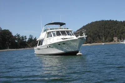 Meridian 490 Pilothouse