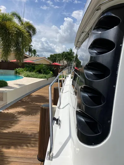 Called Away Yacht Photos Pics 