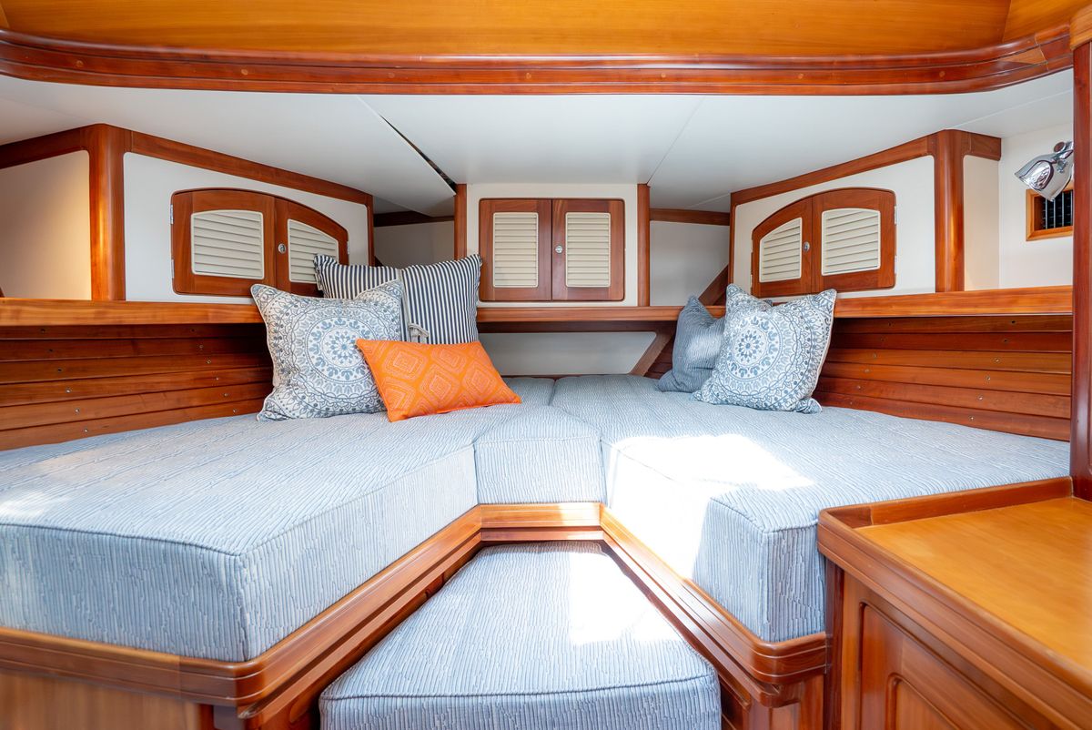 2000 Little Harbor 44 