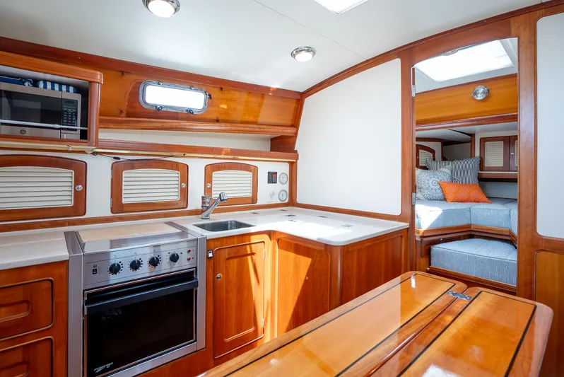 Odyssey Yacht Photos Pics 