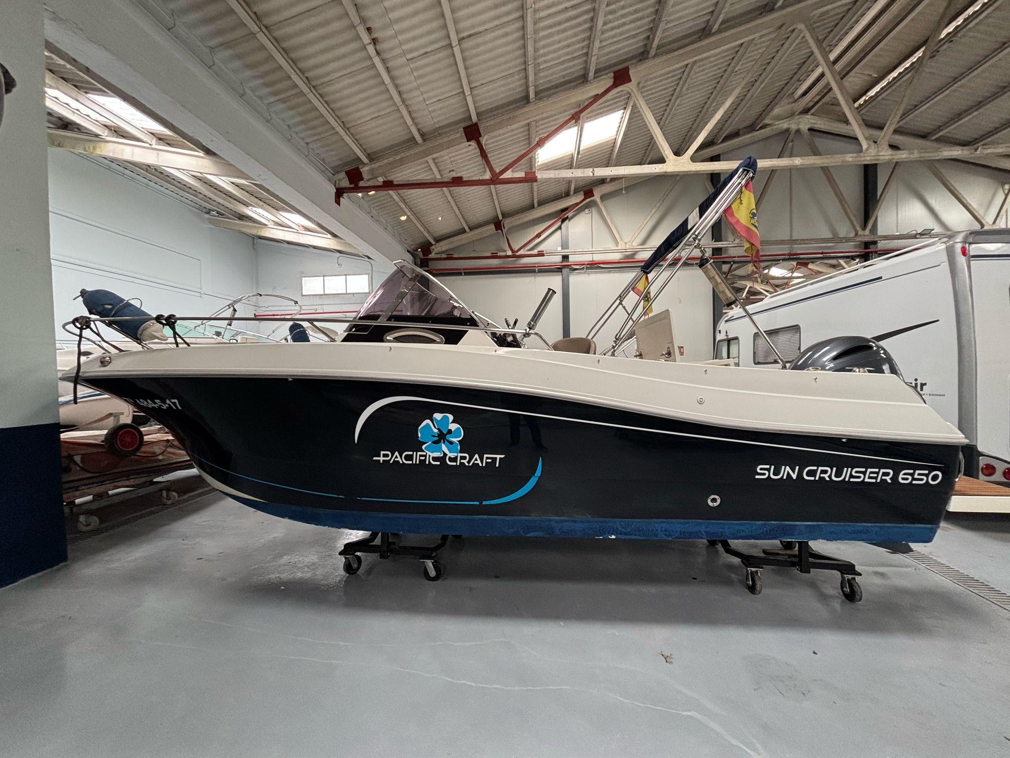 2017 Pacific Craft 650 SUN CRUISER
