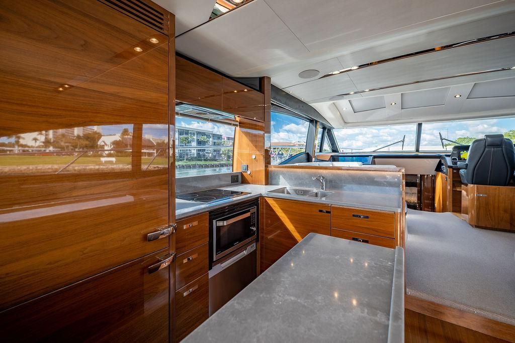 2016 Princess 65 