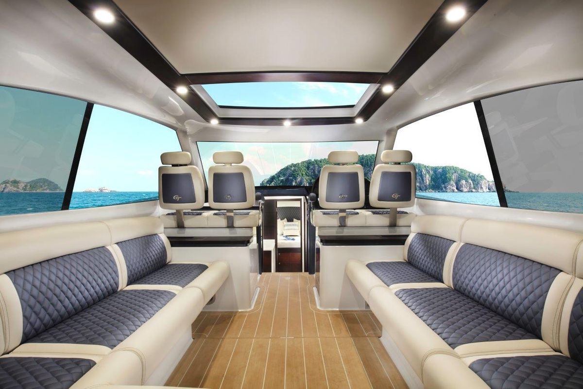 2019 Palm Beach Motor Yachts 50 
