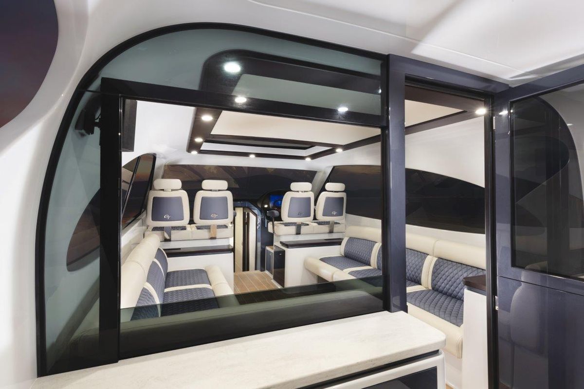 2019 Palm Beach Motor Yachts 50 