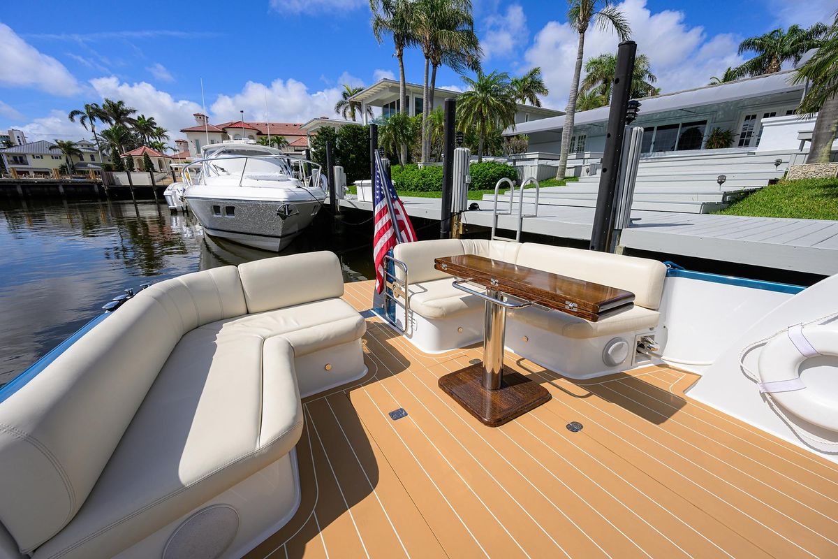 2019 Palm Beach Motor Yachts 50 