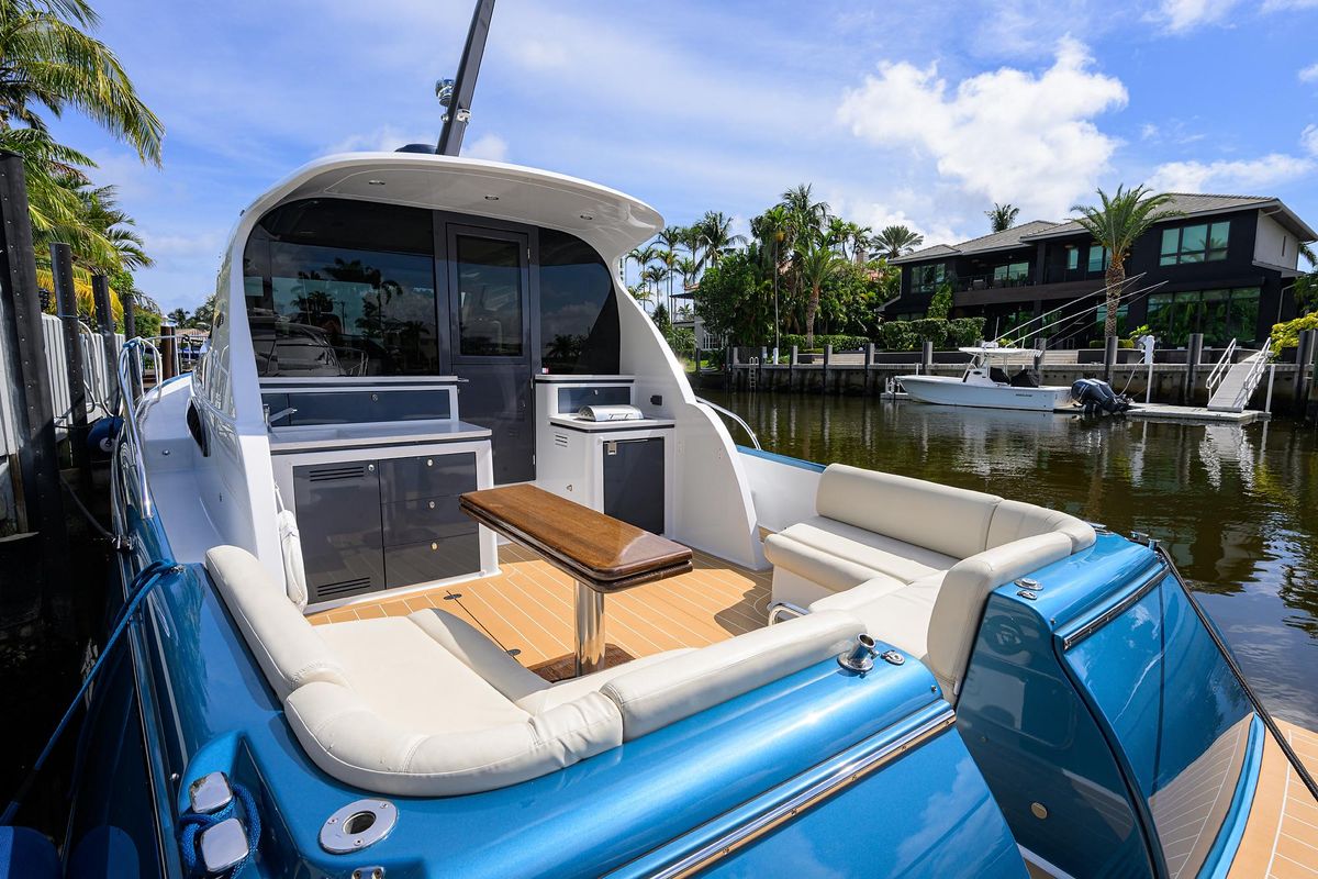 2019 Palm Beach Motor Yachts 50 