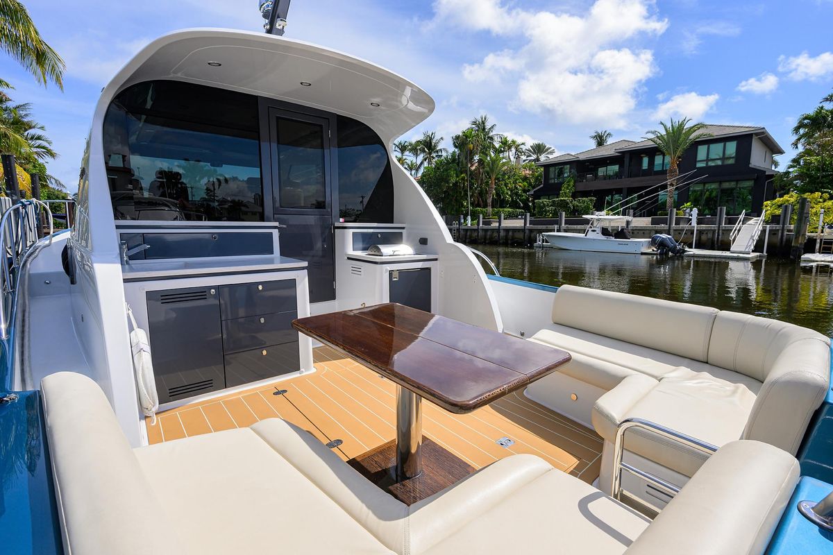 2019 Palm Beach Motor Yachts 50 
