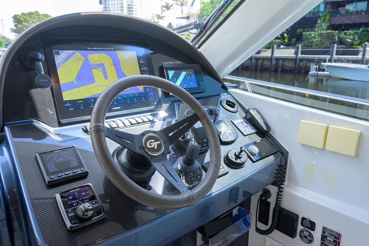 2019 Palm Beach Motor Yachts 50 
