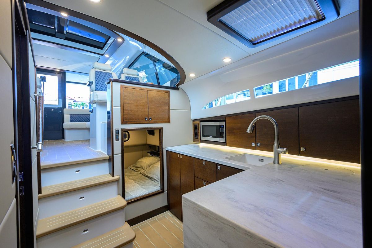 2019 Palm Beach Motor Yachts 50 