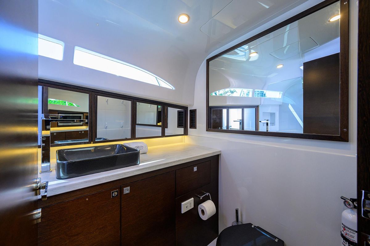 2019 Palm Beach Motor Yachts 50 