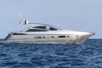 Pershing 56