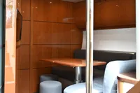2007 Pershing 56