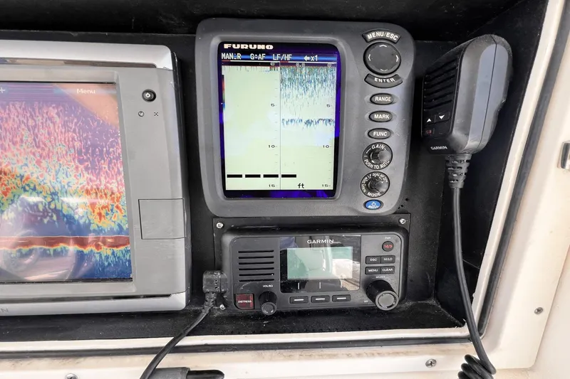 Purr-fect Cat Yacht Photos Pics 