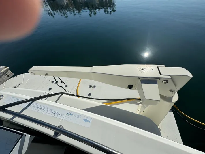 Four Play Yacht Photos Pics Davit