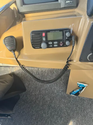 Four Play Yacht Photos Pics Standard Horizon VFH