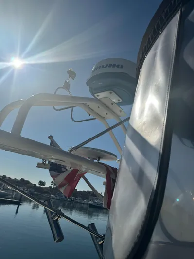 Four Play Yacht Photos Pics Arch and Radar Dome