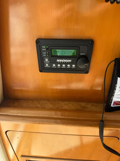 Four Play Yacht Photos Pics MAGNUM REMOTE