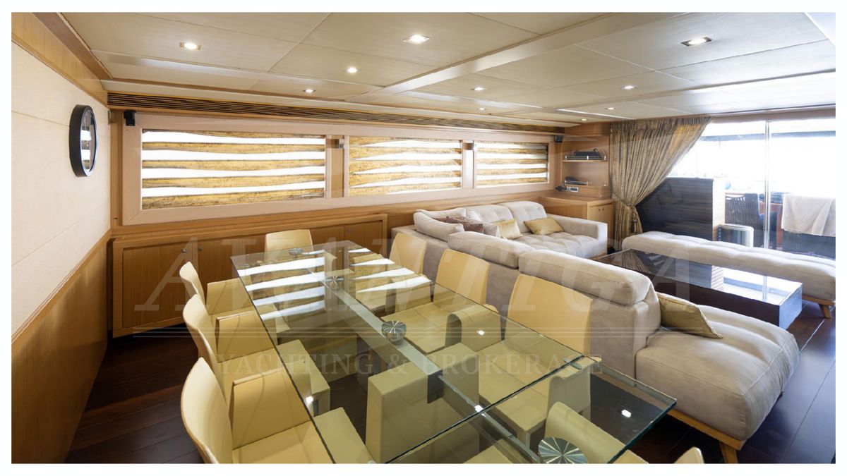 2008 Ferretti Yachts 86 