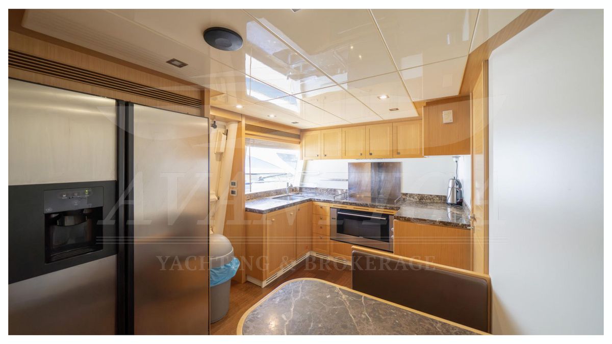 2008 Ferretti Yachts 86 