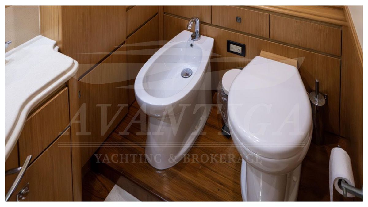 2008 Ferretti Yachts 86 