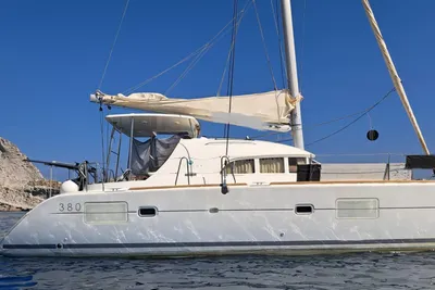 Lagoon 380