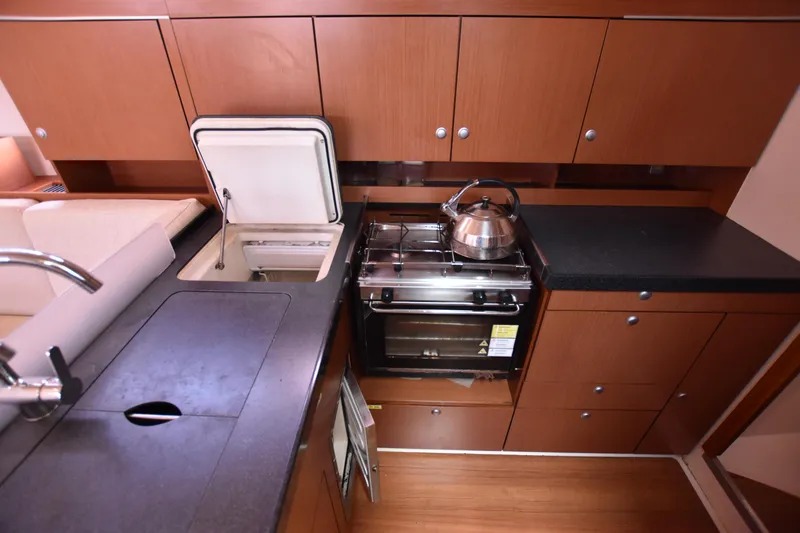 Starla Yacht Photos Pics 2012 Hanse 445 sailing yacht, galley