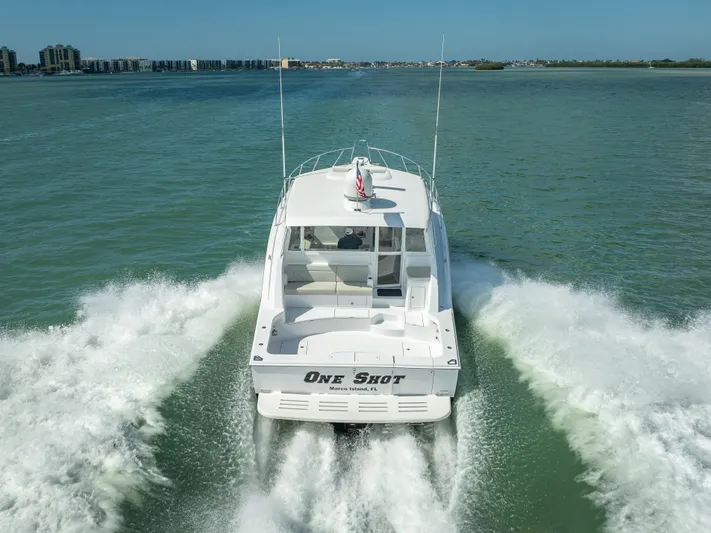 One Shot Yacht Photos Pics 