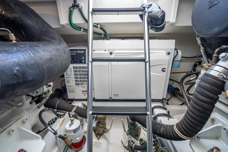 One Shot Yacht Photos Pics 