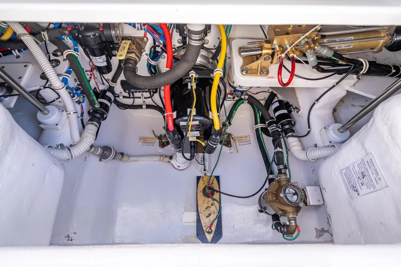 One Shot Yacht Photos Pics 