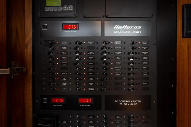 One Shot Yacht Photos Pics 