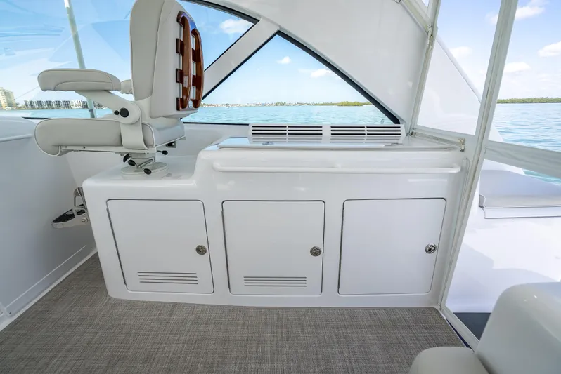 One Shot Yacht Photos Pics 