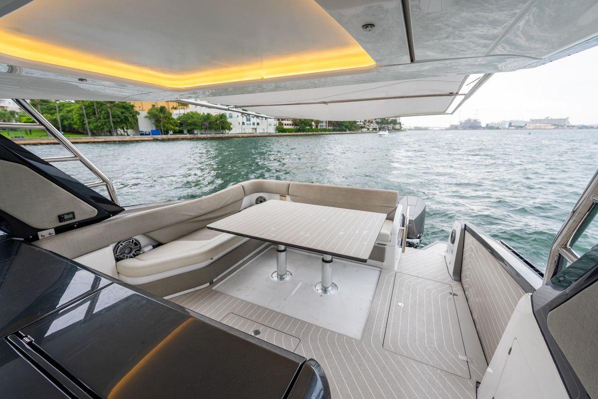 2021 Azimut 47 