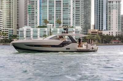Yacht