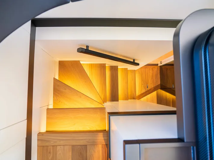 Bgx60 Yacht Photos Pics 