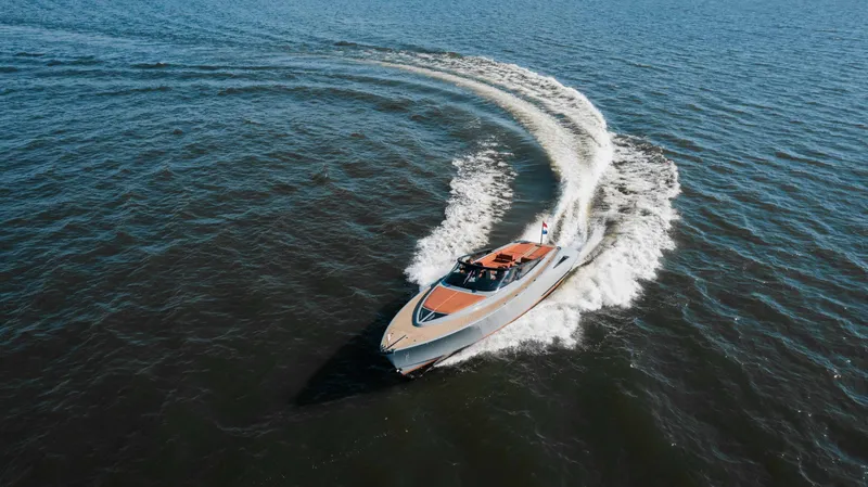 55 Yacht Photos Pics 