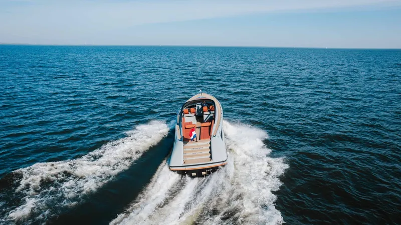 55 Yacht Photos Pics 