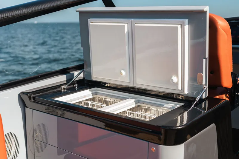 55 Yacht Photos Pics 