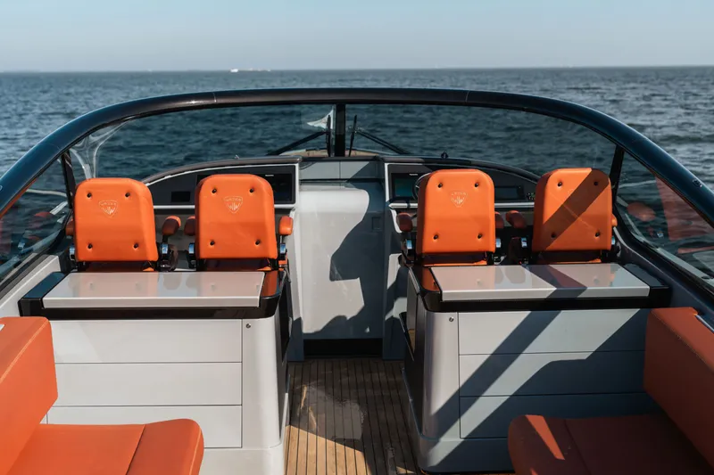 55 Yacht Photos Pics 