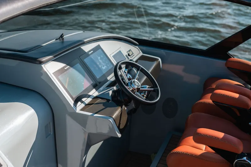 55 Yacht Photos Pics 