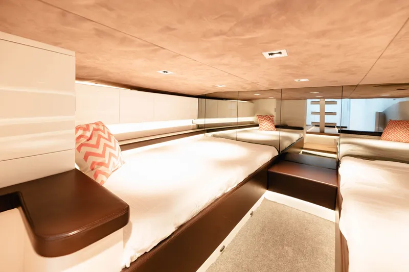 55 Yacht Photos Pics 