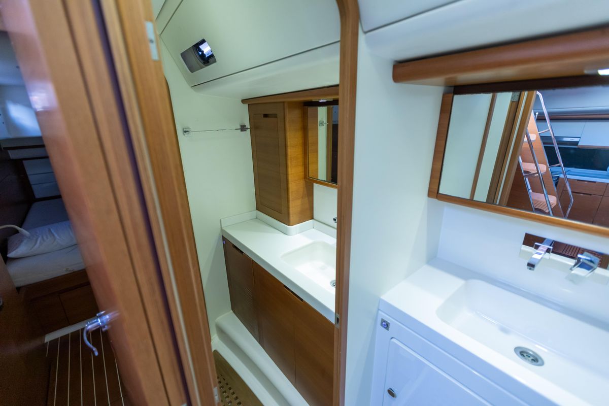 2014 Italia Yachts 54 