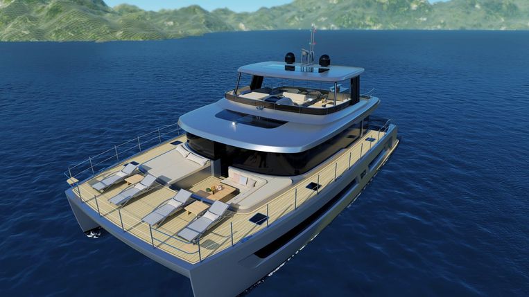 100 ft power catamaran