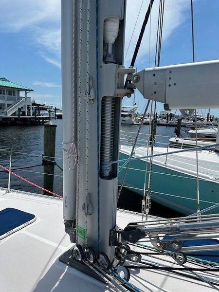 2000 Catalina 470