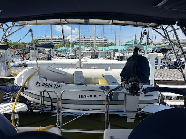 2000 Catalina 470